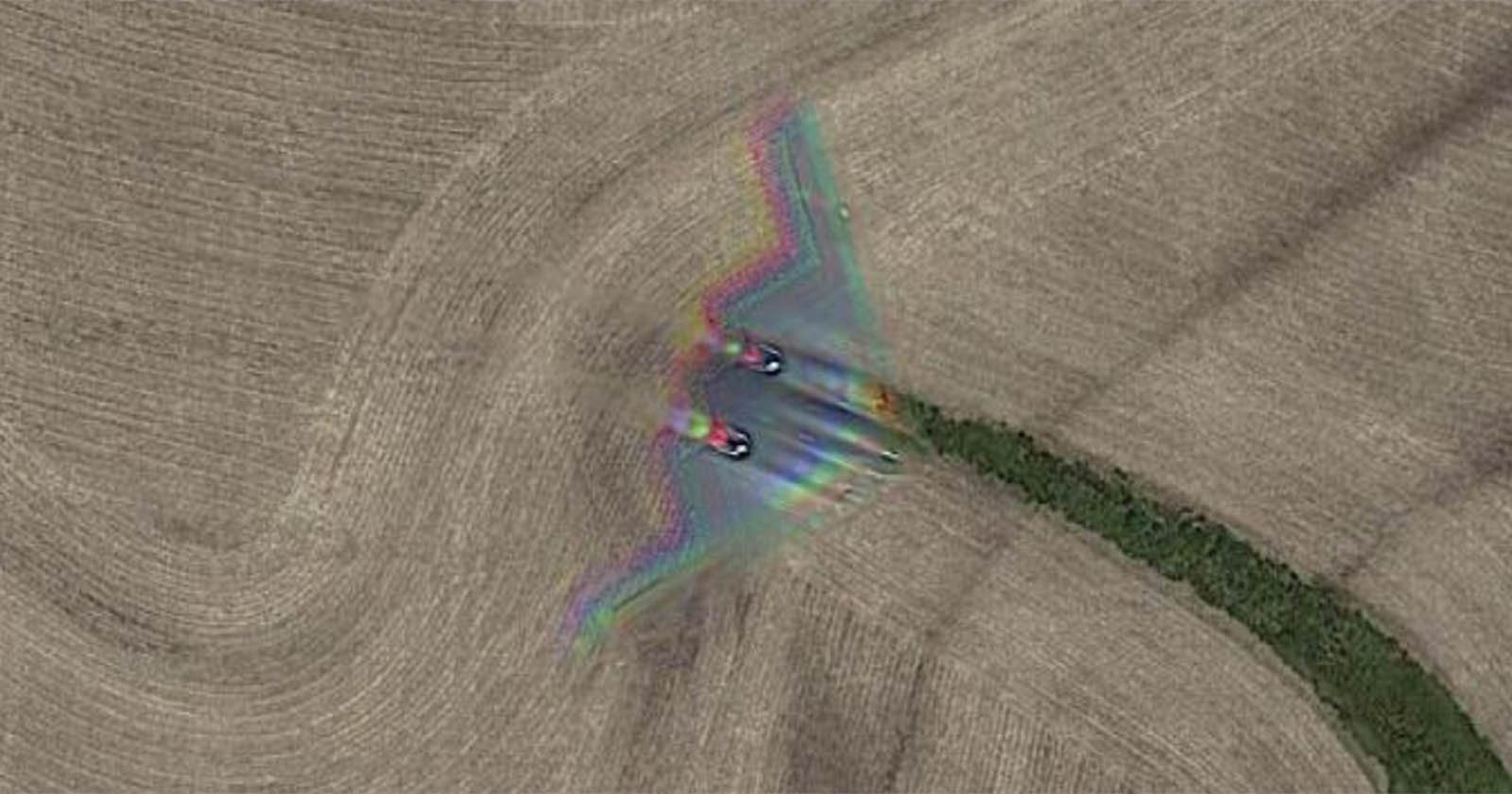 Google Earth, letoun B-2 Spirit
