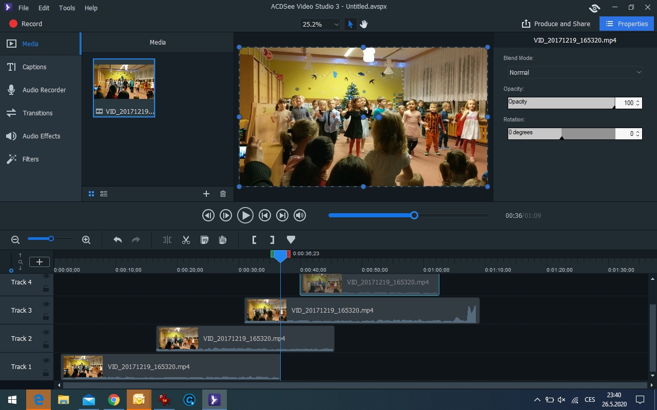 Uživatelské rozhraní programu ACDSee Video Studio 3 sice připomíná prostředí (polo)profesionálních videoeditorů, především díky časové ose a náhledu výsledného filmu, ale je do značné míry zjednodušeno, aby se v něm snadněji zorientovali i uživatelé, kteří zatím s videem příliš nepracovali.