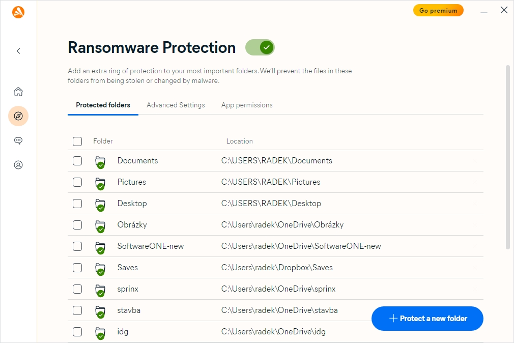 Také ochrana před ransomwarem je v aplikaci Avast One Essentials aktivována automaticky, ale sami můžete v jejím nastavení určit, které další složky na disku vašeho počítače budou chráněny před zašifrováním, stejně jako zvolit důvěryhodné aplikace, které budou moci s daty bez omezení pracovat. | Zdroj: Avast One Essentials