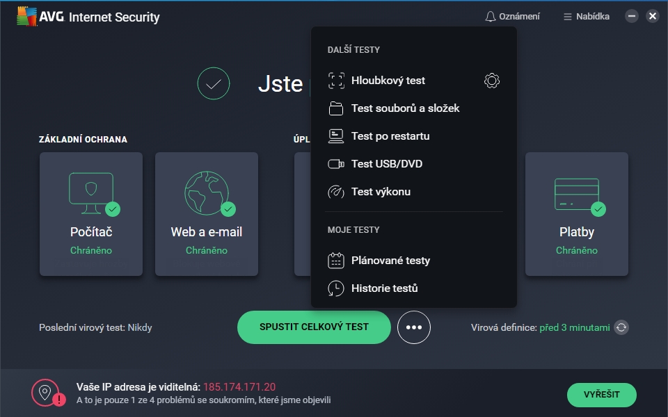 AVG Internet Security nabízí samozřejmě více možností, jak prověřit obsah počítače a chránit jej před různými typy škodlivého softwaru. Klikněte na tlačítko se třemi tečkami vedle tlačítka „Spustit celkový test“ pro nabídku různých typů testů. | Zdroj: AVG Internet Security