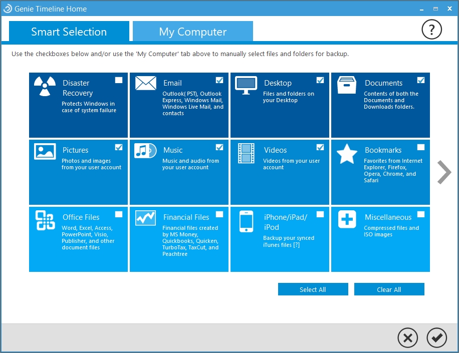 Po volbě umístění záložních dat následuje v průvodci konfigurací zálohy výběr souborů k zálohování. Použít můžete funkci »Smart Selection«, která automaticky vybere a zazálohuje soubory daného typu (dokumenty, fotky, e-maily atd.), nebo na kartě »My Computer« ručně zvolit složky k zálohování. | Zdroj: Genie Timeline Home 10