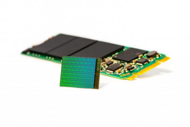 3d-nand-die-with-m2-ssd-nahled